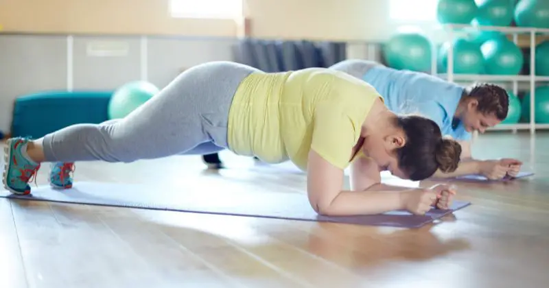 best postpartum exercises - Postpartum planks