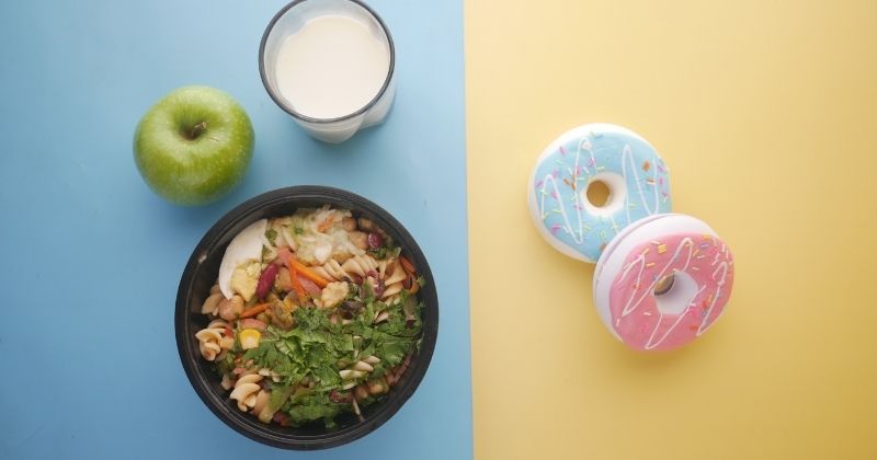 Lose Weight Without Working Out - salad versus donuts