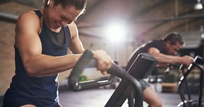 Low Impact Cardio Machines - man and woman on the stairmaster