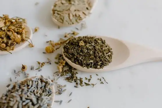 What is a Thermogenic - green tea leaves